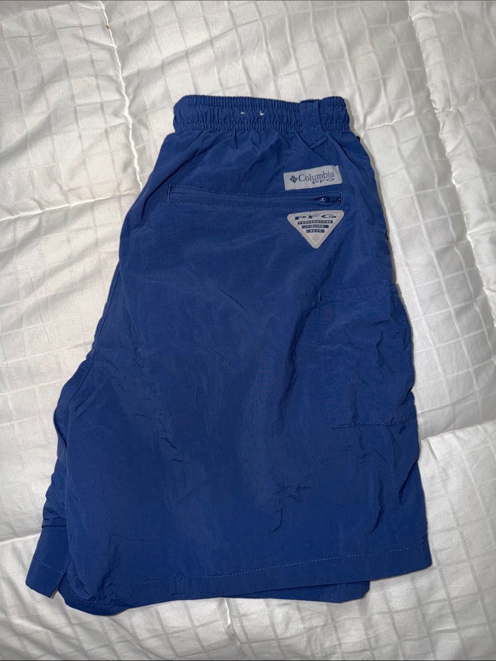 Columbia Men's Blue Elastic-Waist Performance Shorts